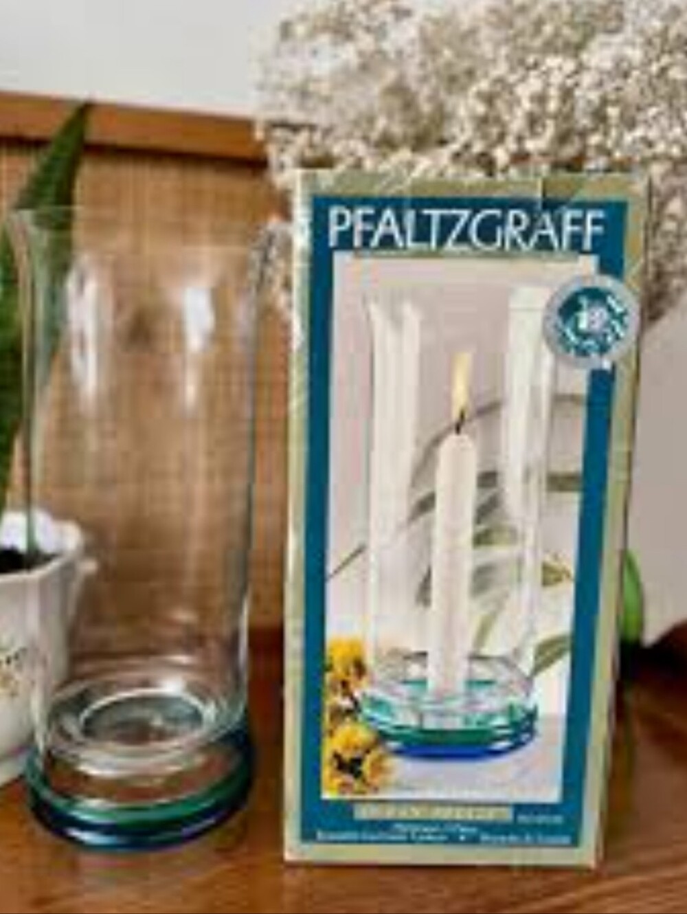 Pfaltzgraff Clear Glass Hurricane with Aqua-Tinted Base Ocean Breeze.